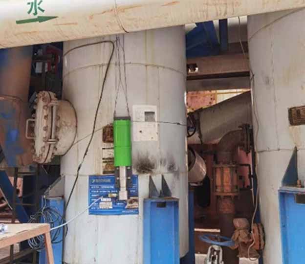 Na-22放射性儀表閃蒸罐和蒸發(fā)混料管道濃度密度測量案例(圖3)